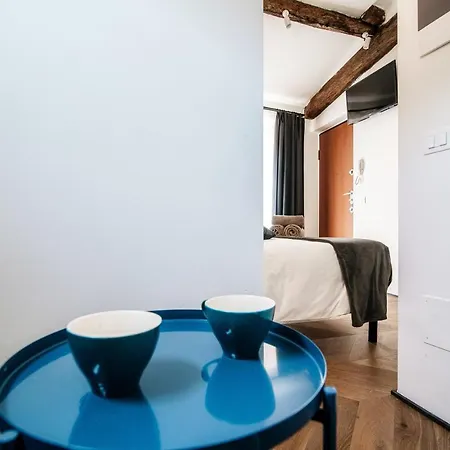 Caesar - The House Of Travelers 3*