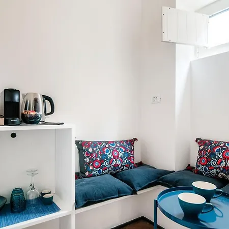 Caesar - The House Of Travelers 코모