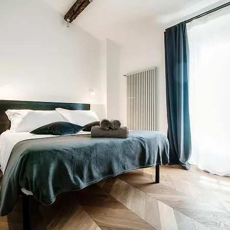 Caesar - The House Of Travelers Guest house Como