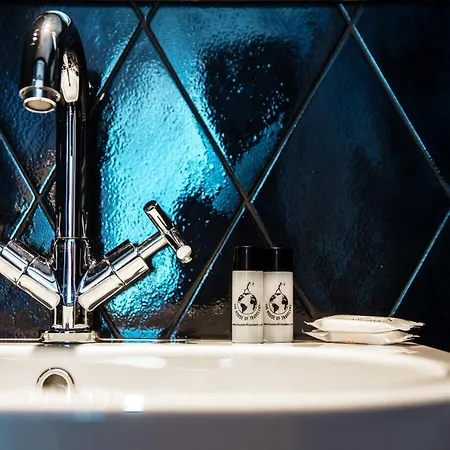 Caesar - The House Of Travelers 3* 코모