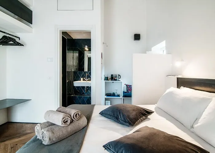 Caesar Suites By 
