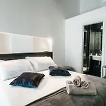 Caesar Suites By 