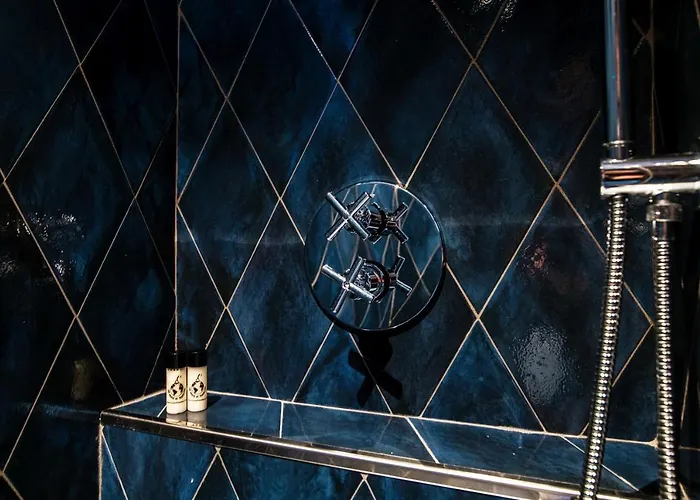 Caesar - The House Of Travelers Гостевой дом Комо