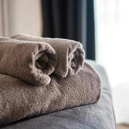 Caesar - The House Of Travelers 3*